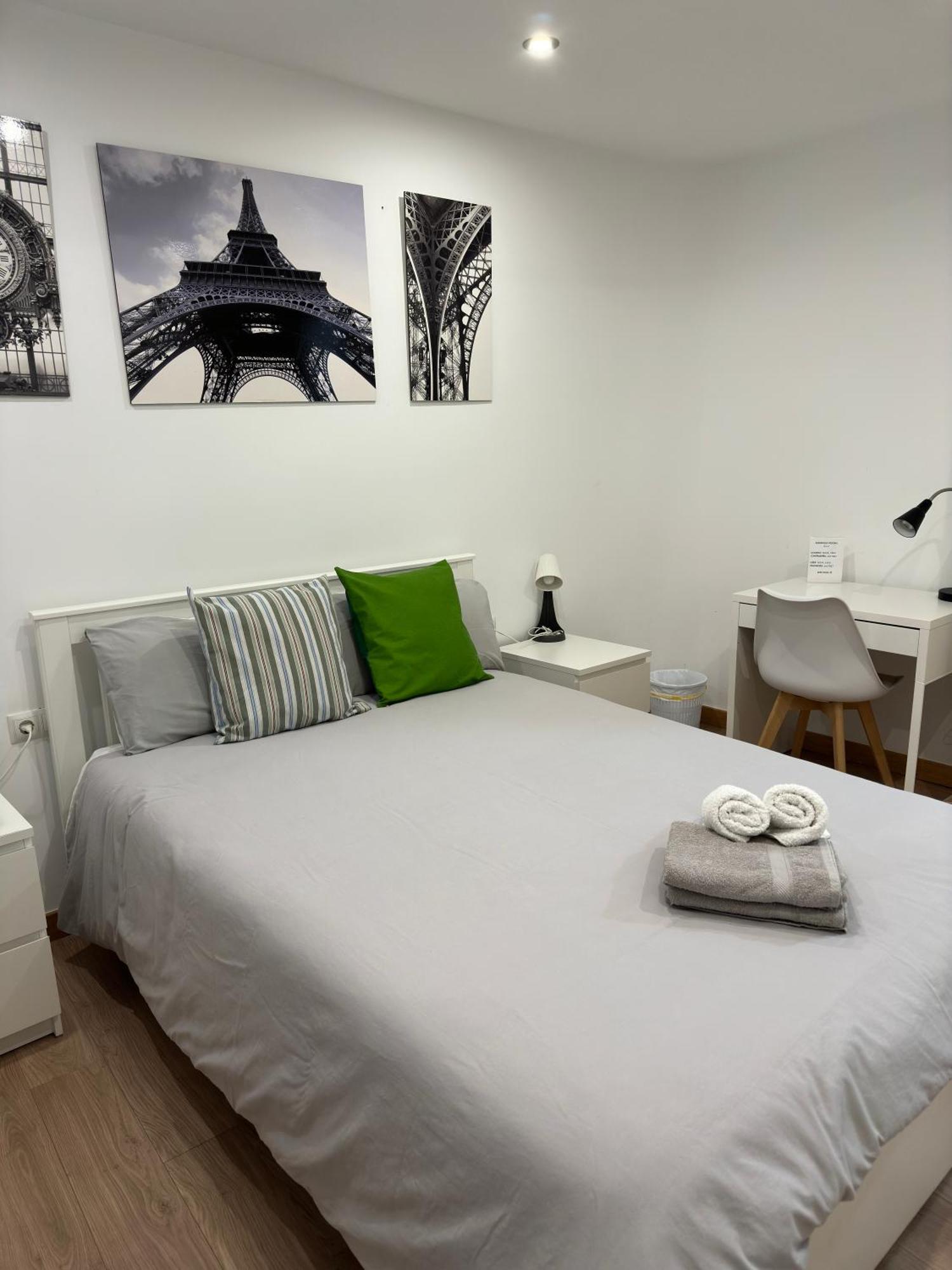 Manrique Rooms Malaga Exterior photo